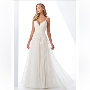 Mon Cheri Enchanting Wedding Dress